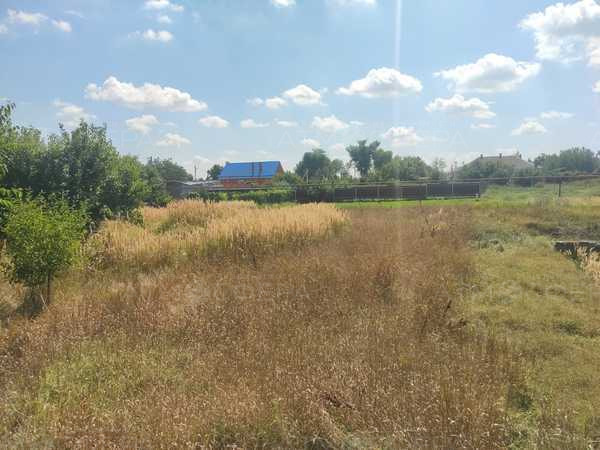 Продаётся большой участок в п. Суворов-Черкесский