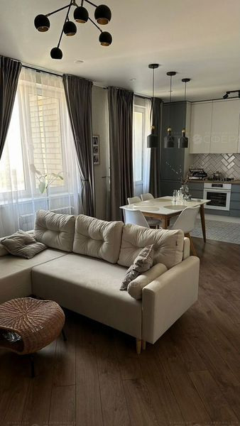 Просторная двухкомнатная квартира на ул. Ленина