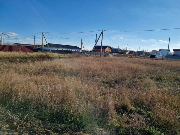 Угловой участок ИЖС 14 сот в п. Волна