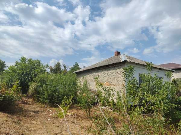 Продаётся земельный участок в с. Варваровка