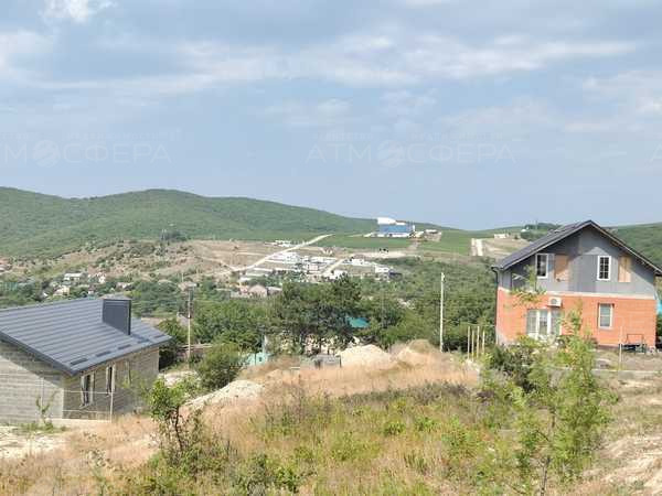 Продаётся земельный участок в с. Варваровка