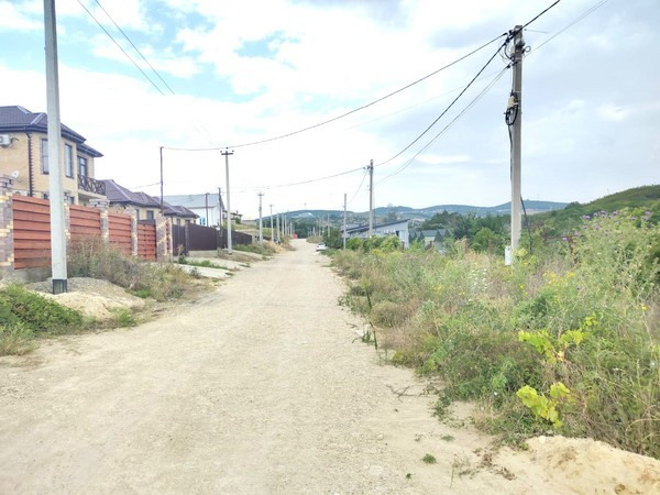 Продаётся земельный участок в с. Варваровка