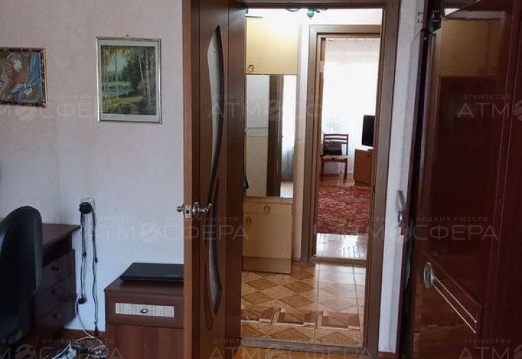 3-к. квартира, 60 м², 1/5 эт.
