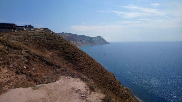 Продаётся 2-х этажный гараж с видом на море